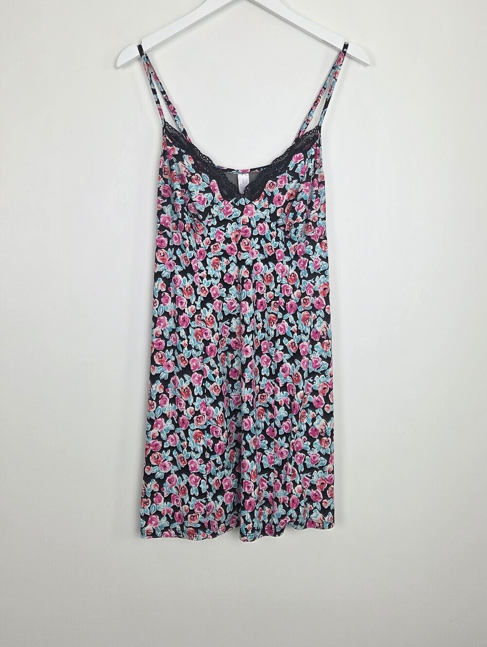 Secret Treasures Adjustable Spaghetti Strap Floral Sleepwear Nightgown Size M